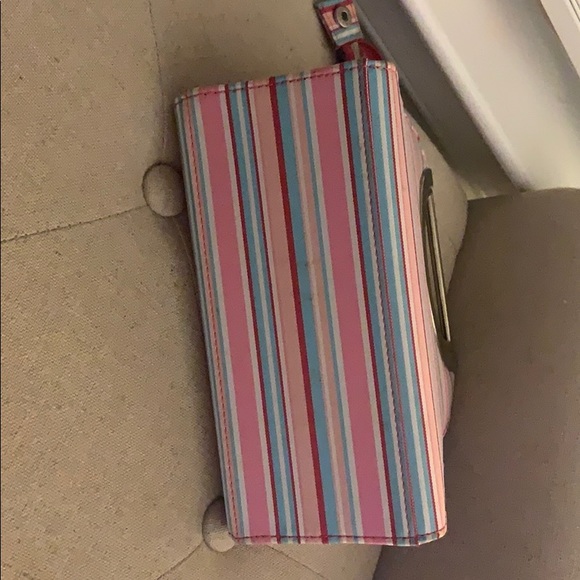 Purse - Picture 3 of 3